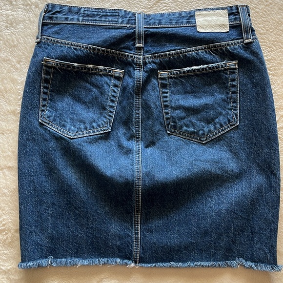 AG-ED DENIM, Adriano Goldschmied, The Erin pencil skirt distressed perfectly W-4 - Picture 6 of 11